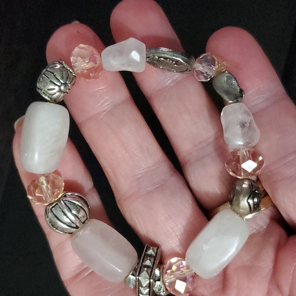 Vintage Beaded Bracelt - Picture 3 of 3